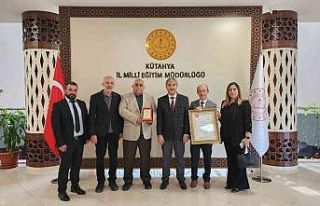 Kütahya İl Milli Eğitim Müdürlüğü’ne Kızılay’dan...