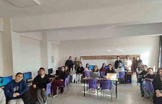 Lise öğrencilerine yönelik ‘Siber Tehdit İstihbaratı’...