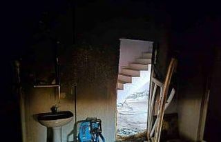 Mardin’de 3 katlı evde yangın: 1 kişi öldü,...