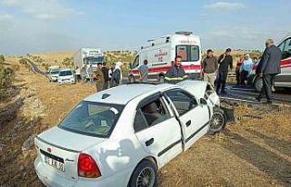 Mardin’de iki otomobil çarpıştı: 4 yaralı