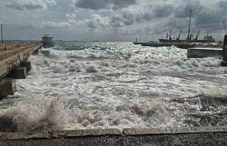 Marmara Denizi’nde şiddetli fırtına