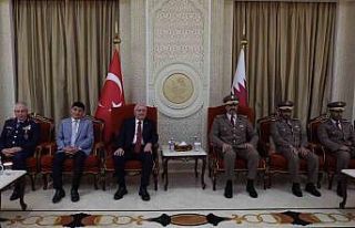 Milli Savunma Bakanı Güler Katar’da