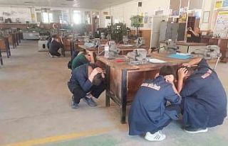 Öğrenciler deprem ve yangın tatbikatı yaptı