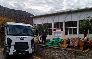 Olur Belediyesi’nden camilere kışlık kömür...