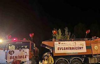 Orman işçisi arazözle evlilik teklifi yaptı