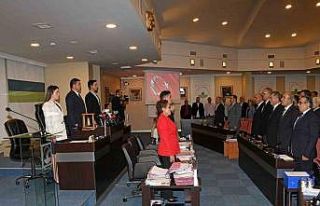 Osmangazi Belediye Başkanı Aydın: "3 milletvekilimizin...