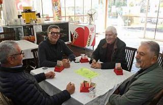 Osmangazi’de briç turnuvası göz doldurdu