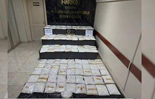Otoyolda tarihi operasyon: 100 kilo uyuşturucu cipin...