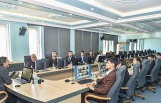 Özbekistan’dan gelen 14 öğrenci KMÜ’de tıp...