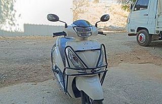 Park halindeki motosiklet çalındı