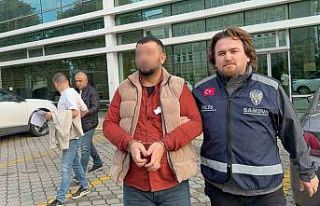 Parkta tartıştığı arkadaşını vuran şahıs...