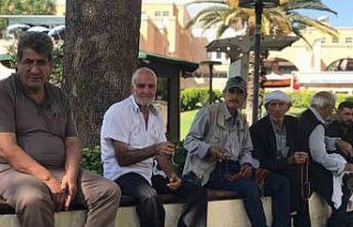 Şanlıurfa’da yaşlılar gençlik pişmanlıklarını...