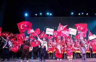 Şehitkamil’de 29 Ekim coşkusu Cumhuriyet dansı...