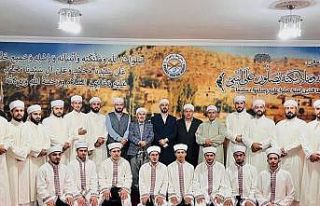 Siirt’te 21 kişi ilmi ve hafızlık icazeti aldı