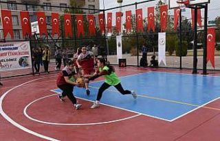 Siirt’te 3X3 Sokak Basketbol Turnuvası başladı