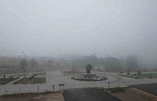 Sındırgı sis altında kayboldu