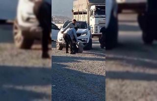 Sokak ortasında öldüresiye dayak kamerada