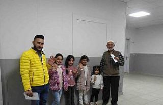 Suriyelilerin ülkelerine dönüşleri gece geç saatlerde...