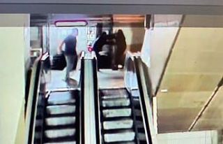 Taksim’de kan donduran cinayet: Para vermeyince...