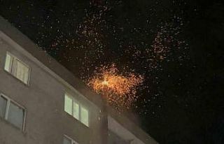 Tekirdağ’da bacadan alev püskürdü, geceyi aydınlattı