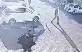 Tetikçinin otobüs firması sahibine silahlı saldırısı...