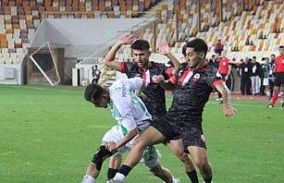 TFF 3. Lig: Yeşilyurtspor: 0 - Kahramanmaraşspor:...