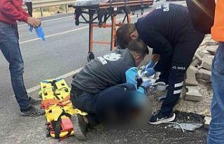 Tır ile motosiklet çarpıştı: 1 ölü