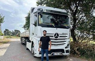 Tır şoförü ve eşi, evlatlarının cinsiyetini...