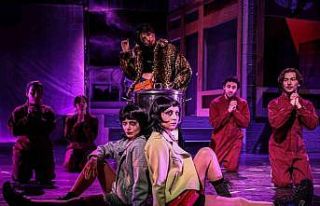 Tiyatronun kalbi Antalya’da atacak