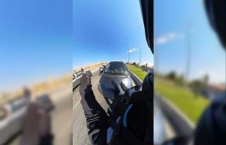 Trafikteki kavgada gözaltına alınan 2 şahıs serbest...