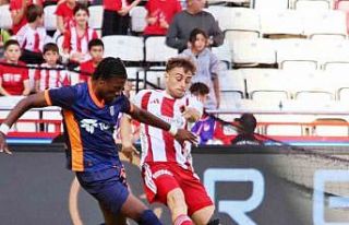 Trendyol Süper Lig: Antalyaspor: 0 - RAMS Başakşehir:...
