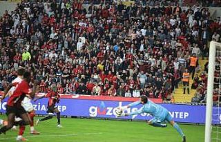 Trendyol Süper Lig: Gaziantep FK: 3 - Antalyaspor:...