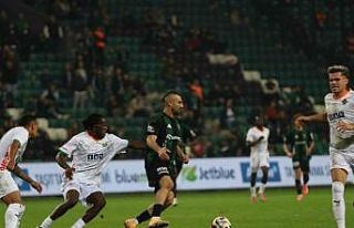 Trendyol Süper Lig: Kocaelispor: 2 - Alanyaspor:...