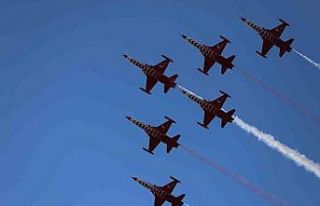 Türk Yıldızları Bandırma semalarında