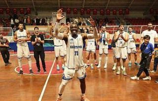 Türkiye Basketbol Ligi: Kocaeli BŞB Kağıtspor:...