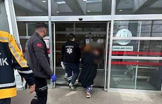 Üzerine sıcak su dökülen bebek yaralandı