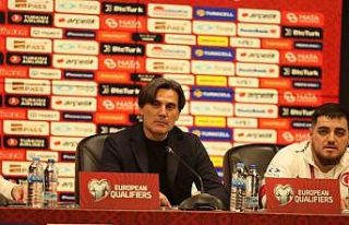 Vincenzo Montella: "İlk yarıda maçı bitirmek...