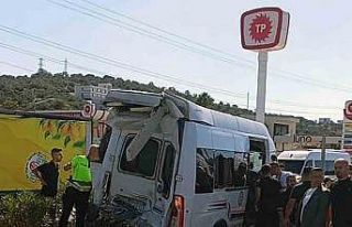 Yarım saat ara ile aynı noktada iki kaza: 2 ölü,...