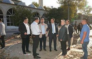 Yenişehir’e yeni meydan ve tarihi çeşme