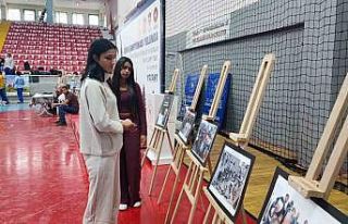 Yozgat’ta güreş müsabakalarında Filistin unutulmadı