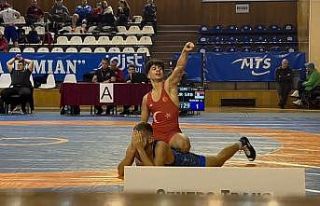 Yunusemreli güreşçi Kadir Kadiroğlu Balkan üçüncüsü...