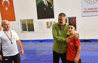 Yunusemreli güreşçi milli takım kampına davet...