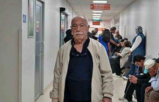 48 yıldır babasından ve kız kardeşinden aldığı...