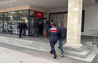 Afyonkarahisar merkezli 6 kentte telefon dolandırıcılarına...