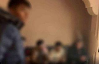 Ağrı’da göçmen kaçakçılığı operasyonunda...