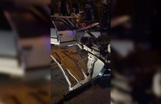 Ahlat’ta iki araç çarpıştı: 5 kişi yaralandı