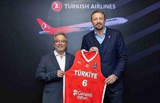 Ahmet Bolat: "A Milli Basketbol Takımımıza...