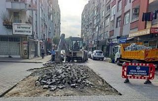 Akdeniz’de sokak yenileme çalışmaları sürüyor