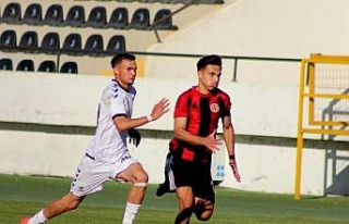 Akhisar namağlup yoluna devam ediyor