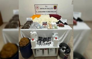 Alanya’da uyuşturucu operasyonu: 4 şüphelinin...